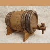 Oak barrel 